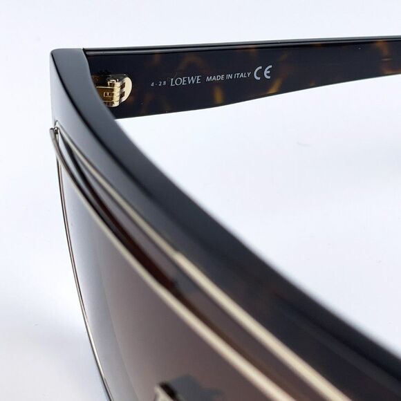 NEW Loewe LW40012F FILIPA MASK 52F Shiny Havana Brown Shield Women Sunglasses - Picture 9 of 10